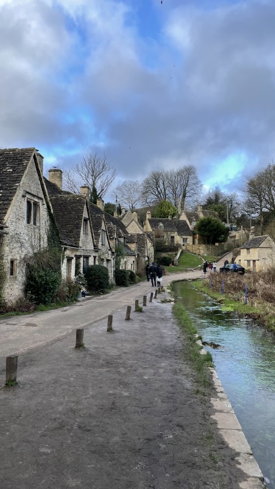 cotswolds bibury arlington row 
